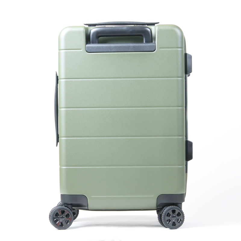 Fresh Service (フレッシュサービス) ace. × FTS CABIN CASE / ace. x