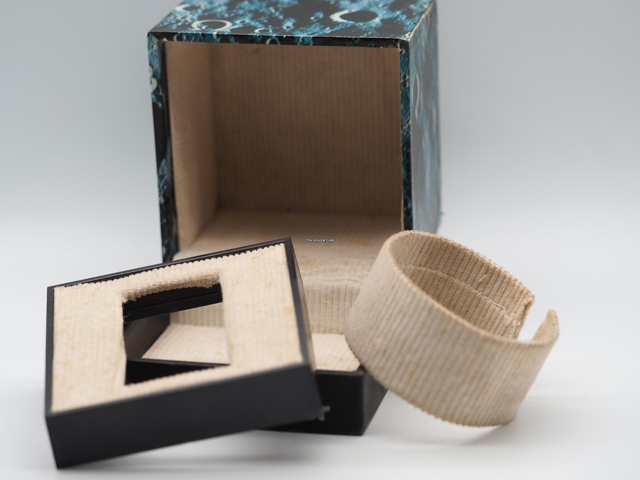 Omega Speedmaster Crater Box, for 145.022-69/ -71 from the for