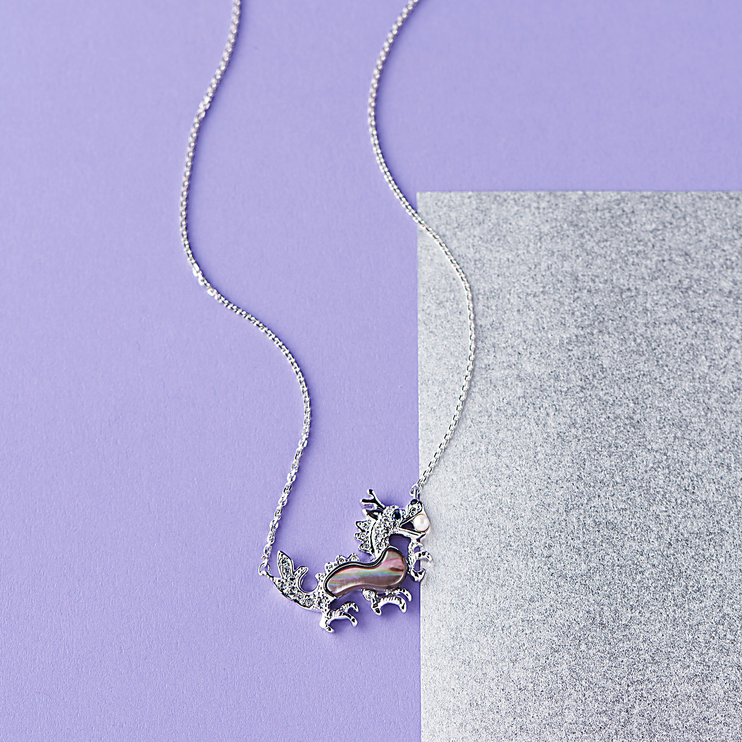 辰年！2024年辰年！ 金運上昇 史上最強 幸運 ラッキーネックレス かわいい