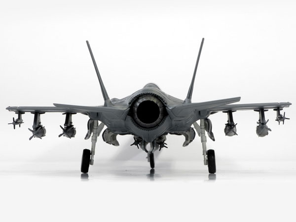 1/72 F-35A ライトニングII “第461戦術戦闘試験飛行隊”[ホビーマスター