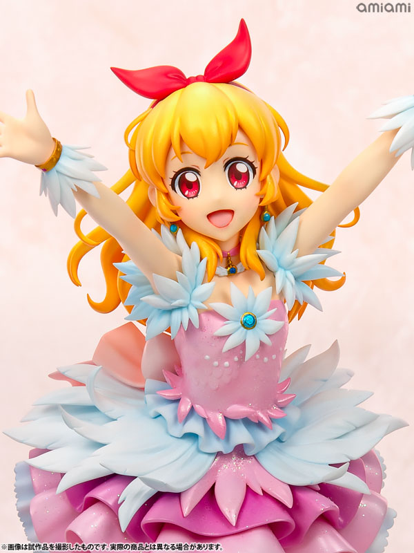 Lucrea(ルクリア) アイカツ！ 星宮いちご コスモス Ver. 完成品フィギュア
