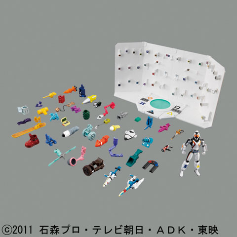 フォーゼ』ベースステイツと40種のモジュールが重塗装版で登場