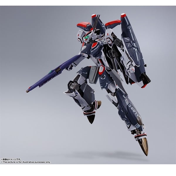 VF-25F メサイアバルキリー アルト機 クリア版 1/72 プロショップ限定