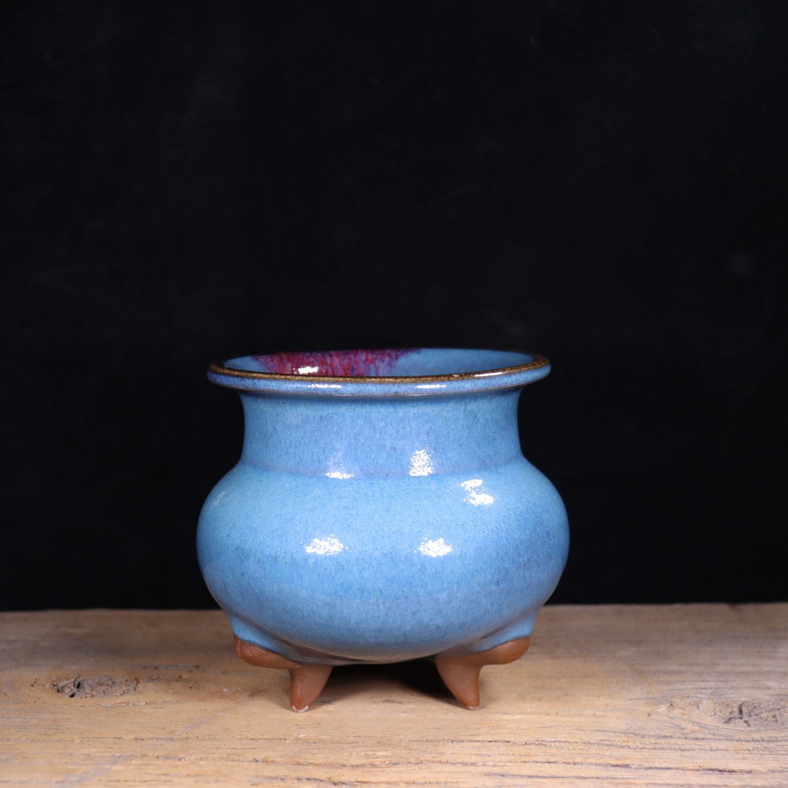 中国 鈞釉三足香炉 送料込み250622 中国 鈞釉三足香炉 送料込み250622