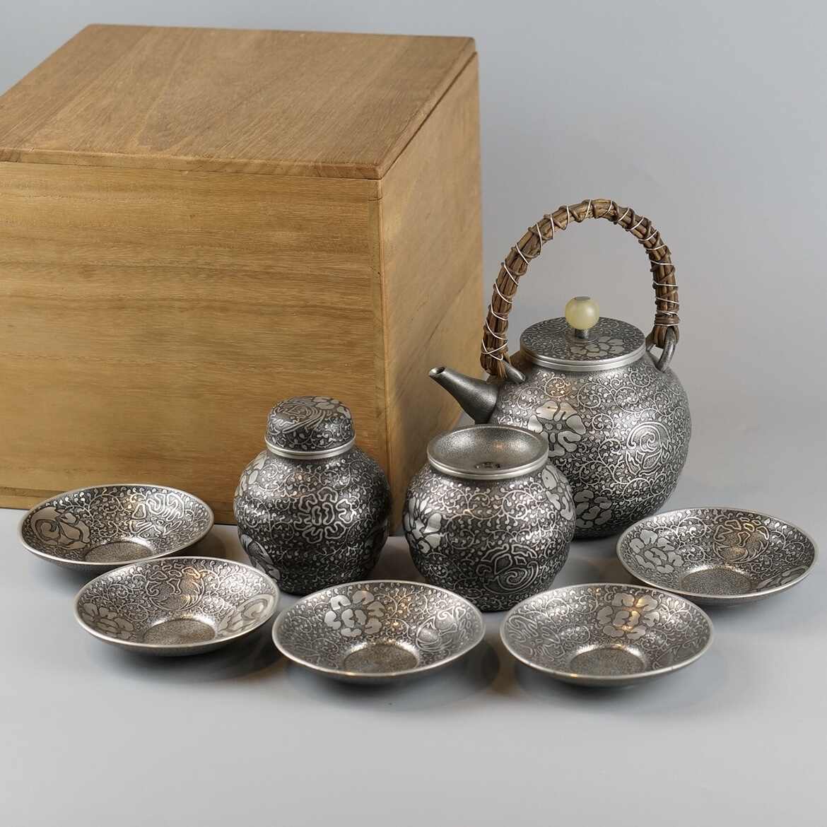 義春造錫製剣木瓜式茶托五客/桐箱】 煎茶道具錫器