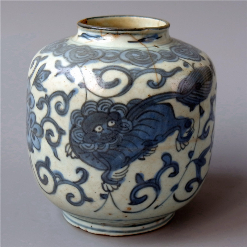 中国美術 明 青花纏枝 富貴佳器款 獅子紋碗 高 6cm 明