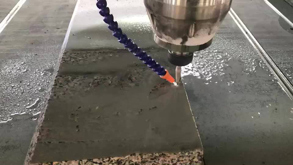 抽象的石彫刻 有機形状 螺旋模様 抽象的石彫刻 有機形状 螺旋模様