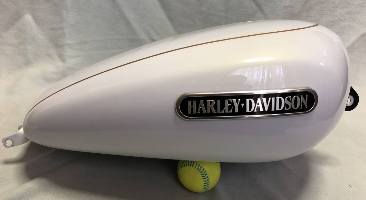 Harley Davidson スポーツスター 純正タンク 4.5ガロン
