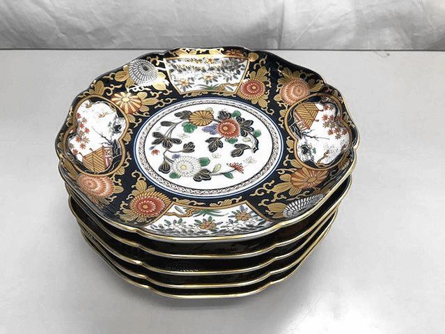 其泉 豪華な沈香壺 琳派古伊万里 美術有田焼 賞美堂其泉窯 染錦金彩