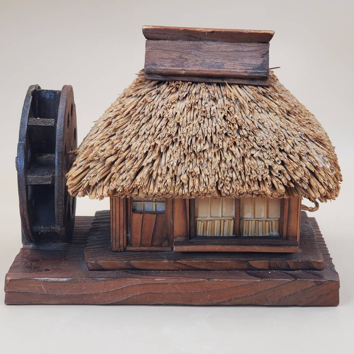 希少】茅葺 古民家 リアル模型 昭和レトロ 照明付き オブジェ 希少