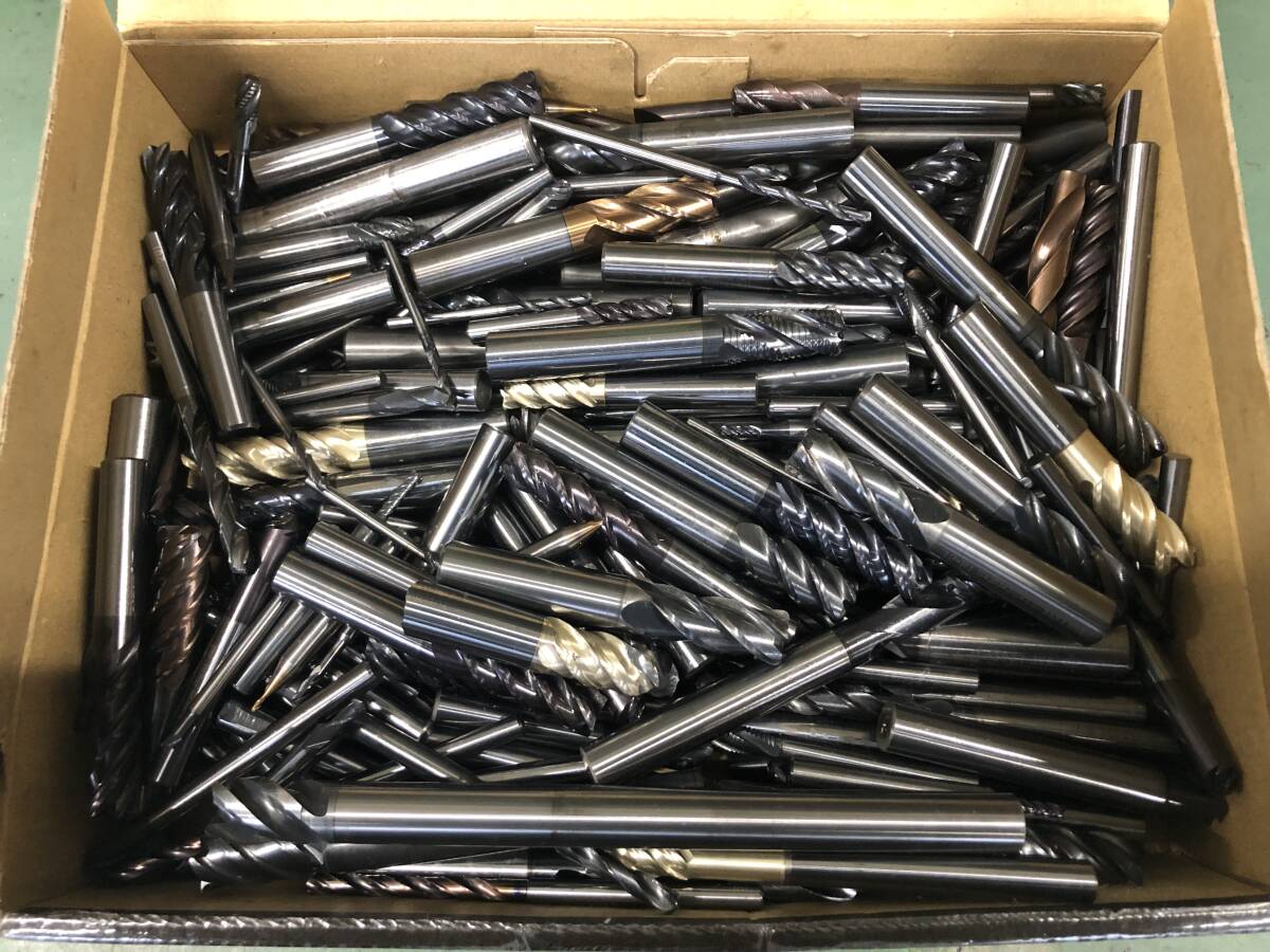 超硬工具スクラップ、超硬廃材スクラップ 合計12キロ 超硬工具