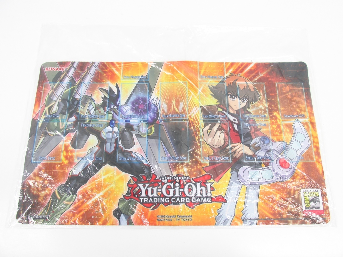 遊戯王 遊城十代 プレイマット プレイマット『遊城十代&万丈目準