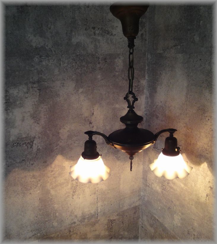 戦前 アトリエ 3灯 吊り下げ レトロ シャンデリア 電笠 アンティーク