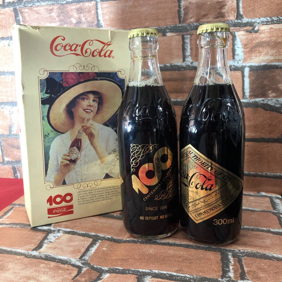 コカコーラ100周年記念ボトル