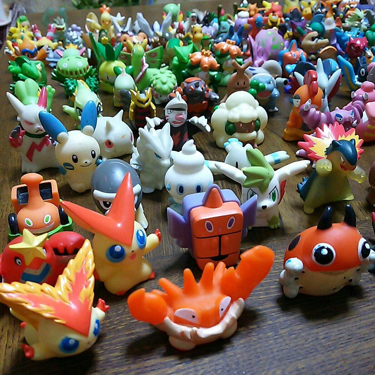 ポケモン フィギュア ソフビ 約200体