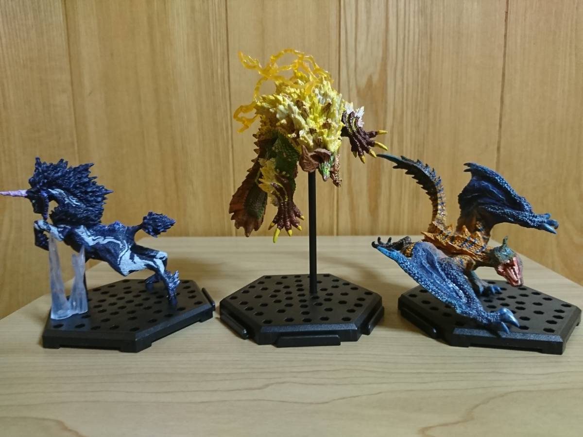 モンスターハンター スタンダードモデル 荒鉤爪ティガレックス 金雷公