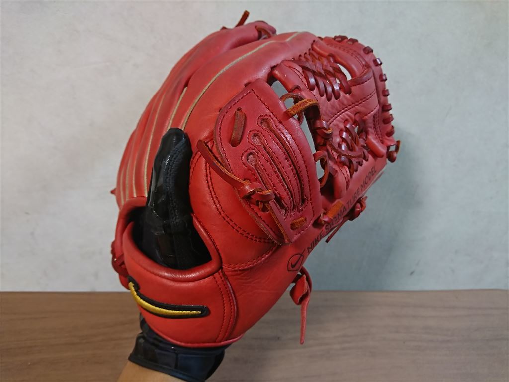Nike ナイキ 最終値下げ！！！ 松坂大輔モデル NIKE グローブ 新品
