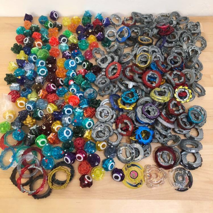 ベイブレードバースト まとめ売り バラパーツ付き ベイブレード