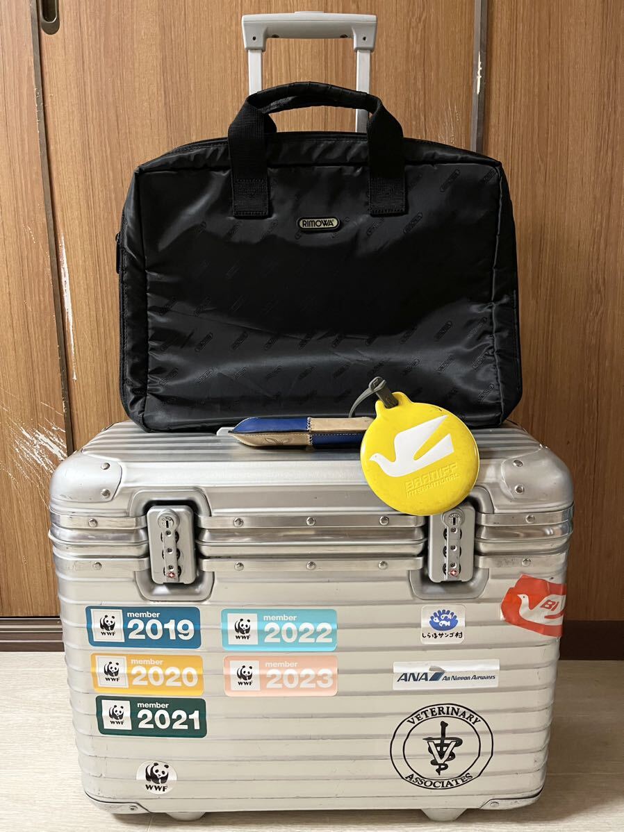 こへ リモワ トパーズ パイロット トローリー 青ロゴ RIMOWA 廃版