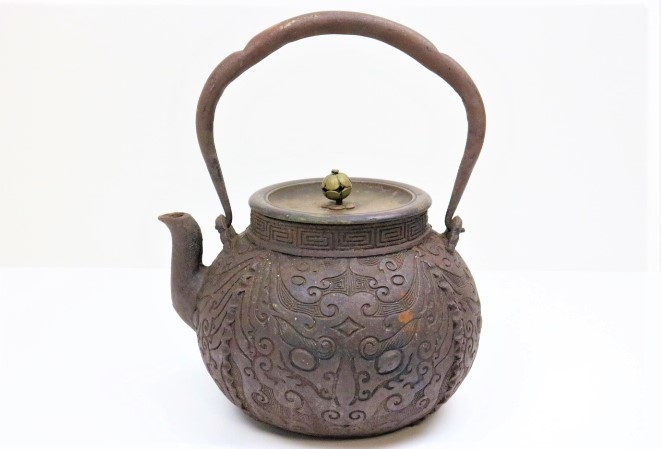 龍文堂 造 八角形 鉄瓶 時代 和骨董 煎茶道具 湯沸 龍文堂造