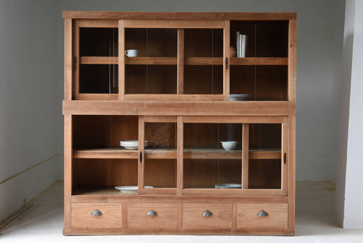 古い木製 ゆらゆらガラス 本棚 食器棚 収納棚 水屋箪笥 古家具 古い