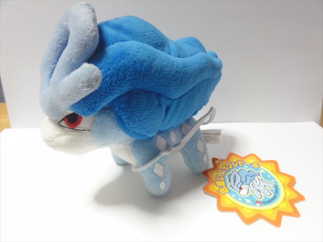 ポケモンセンター色違いスイクンぬいぐるみドール