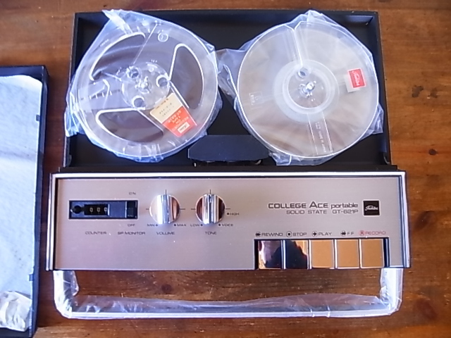 東芝 テープレコーダー GT-611P 東芝 テープレコーダー GT-611P 【公式