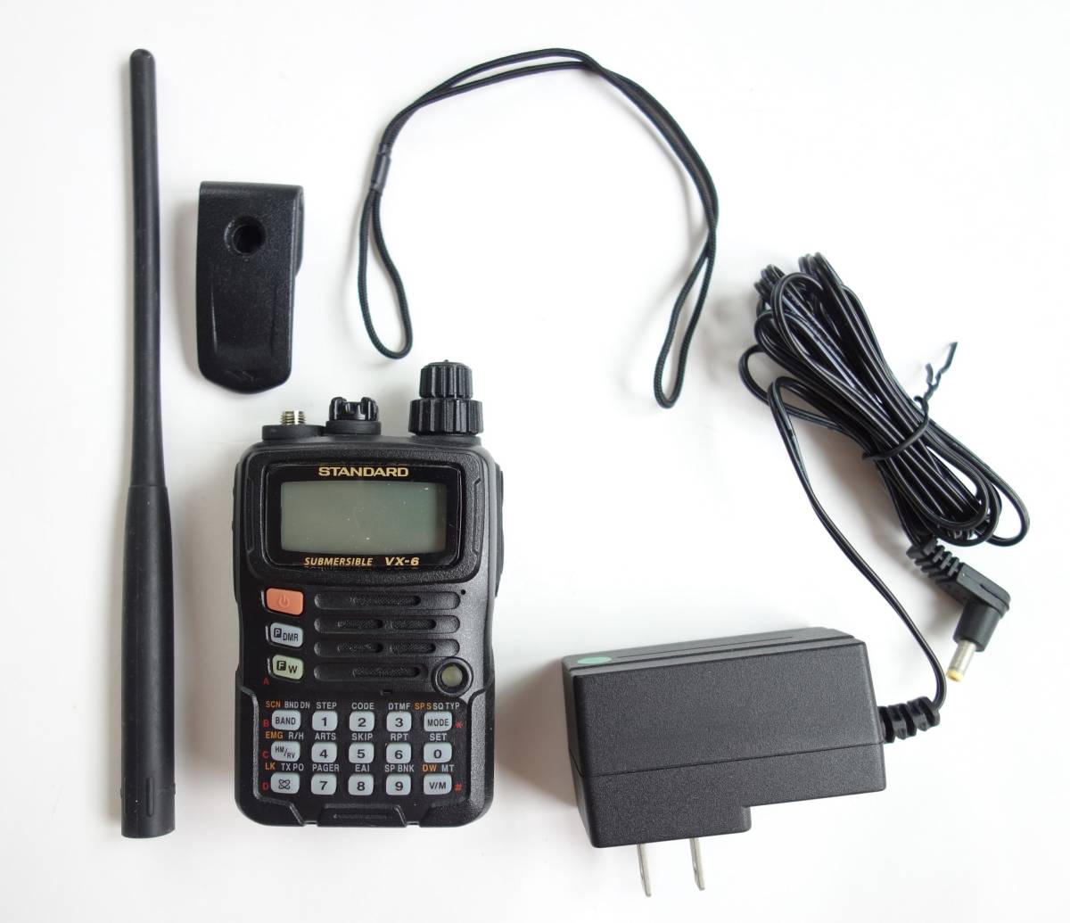 VX-6 ヤエス デュアルバンドハンディトランシーバー Standard製 防水