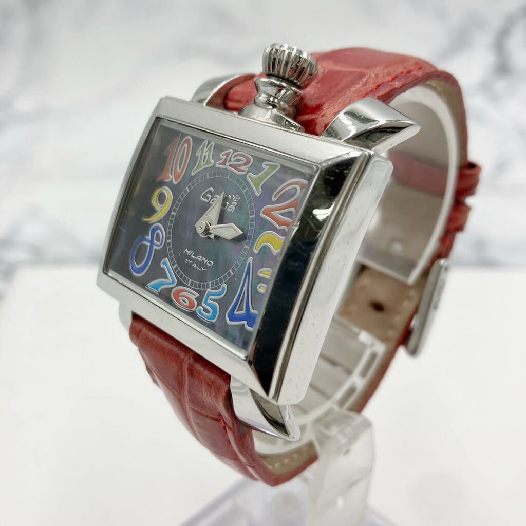 GagaMilano ナポレオーネ シェル文字盤 レッドベルト 【公式通販】