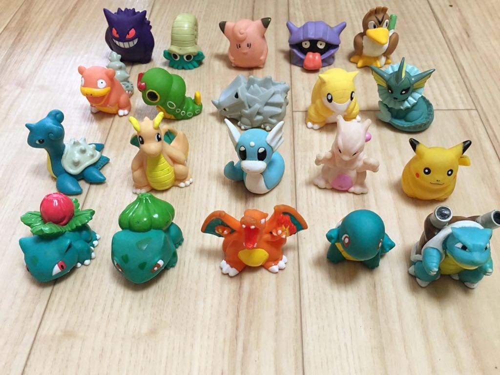 BANDAIポケモン指人形 コレクション約 398体 クリア数体有り BANDAI