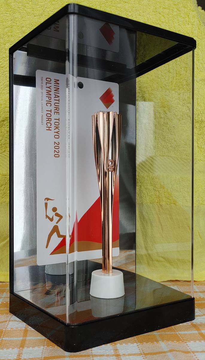 オリンピック 東京2020 聖火 トーチ キーホルダー ミニチュア