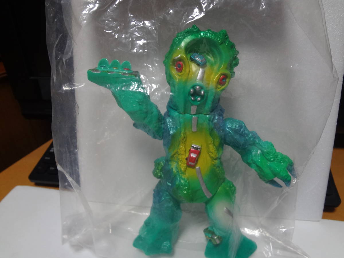 エレガブ トンネラン 16期 ソフビ エレガブ トンネラン 16期 ソフビ