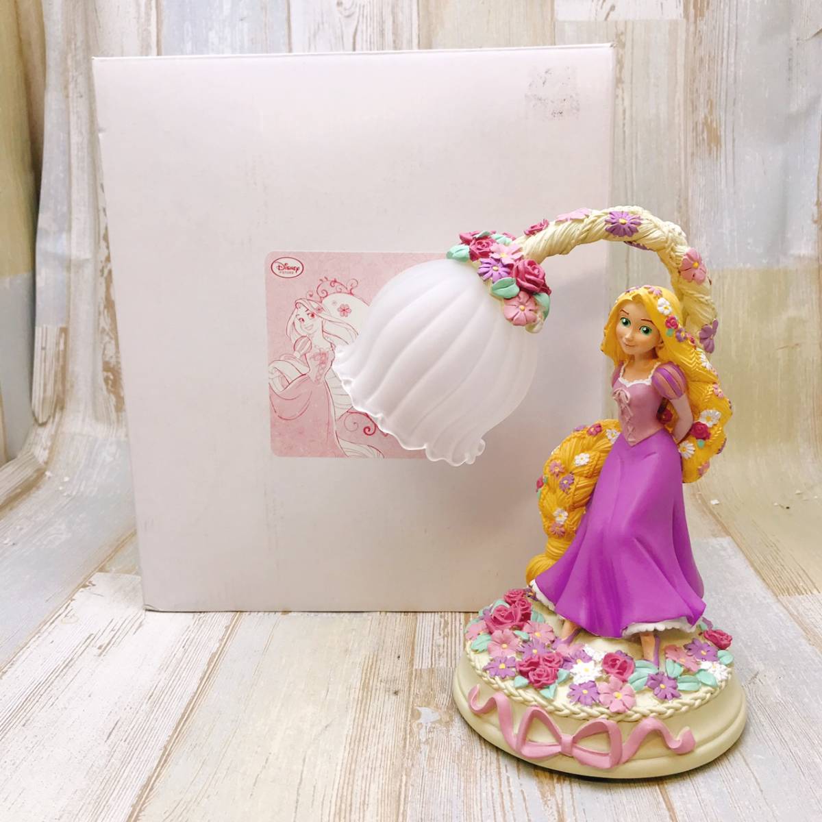 ラプンツェル 魔法の花 ライト 10周年 ラプンツェル 10周年 魔法の花