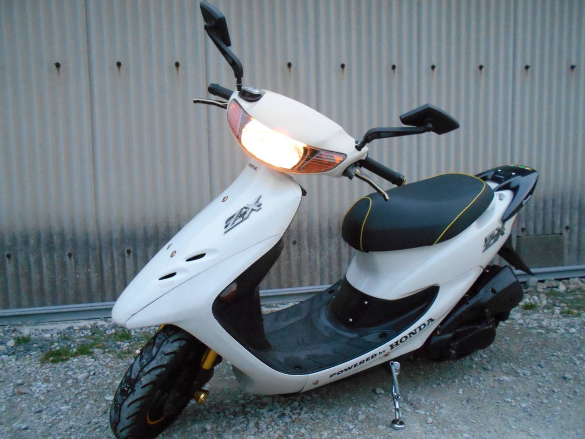 ライブディオzx パールホワイト