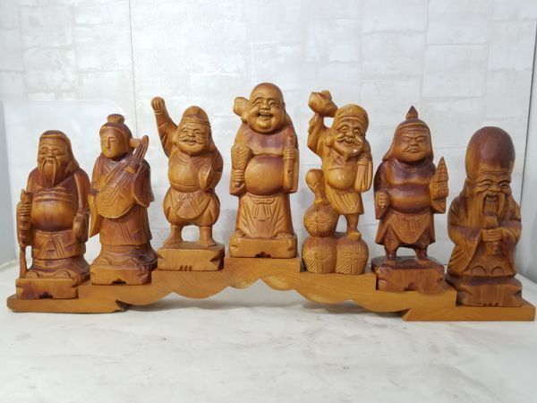 木彫りの七福神