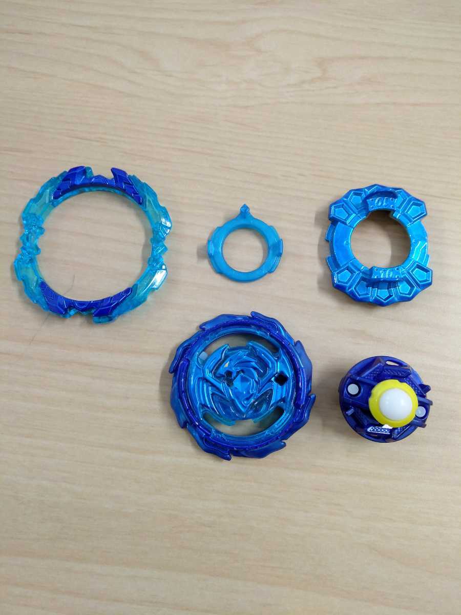 セール ‼️‼️当選品ベイブレードバースト リヴァイブフェニックス青翼