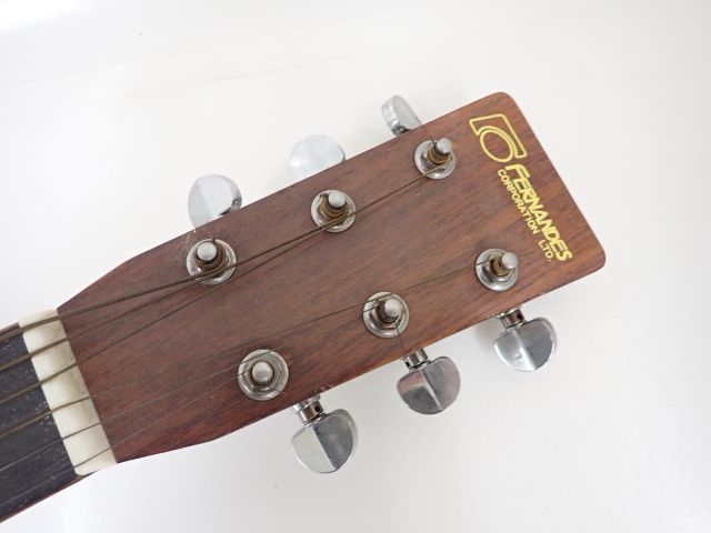 フェルナンデス W-200