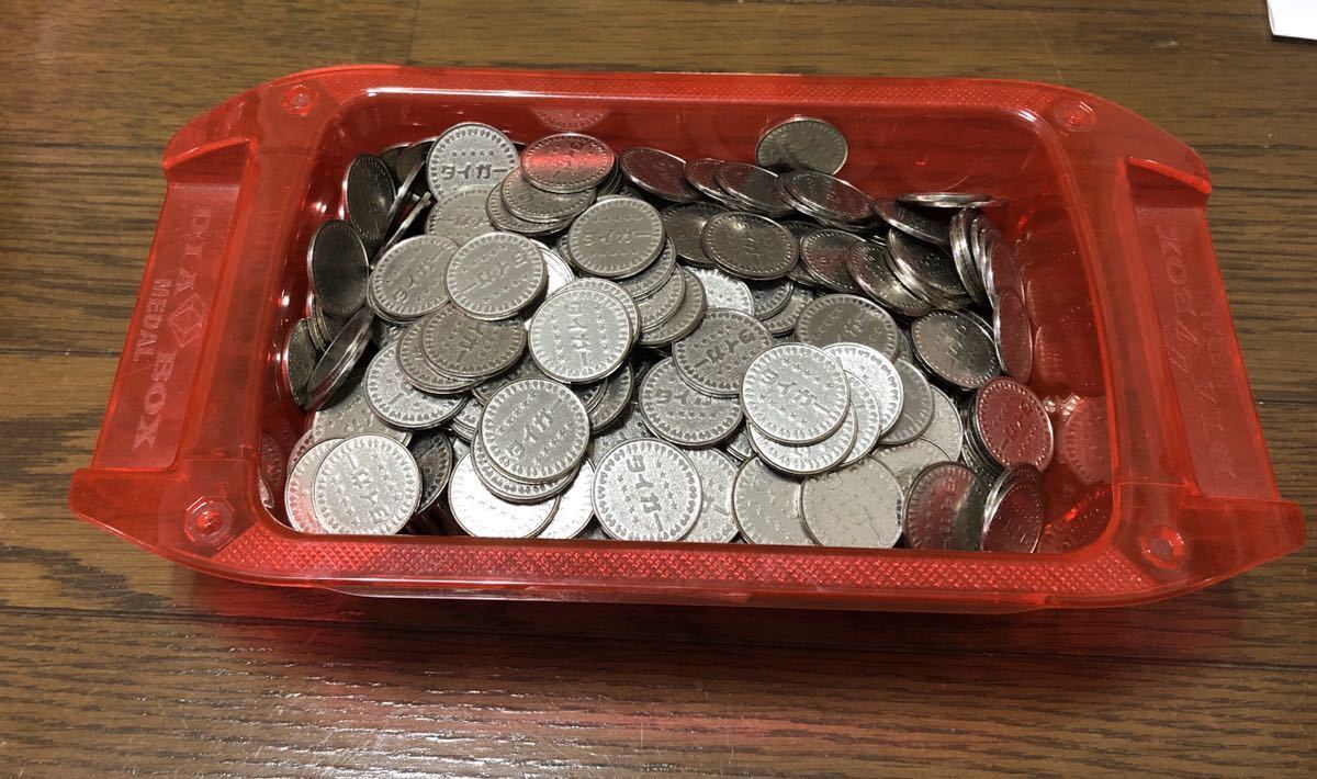 スロットメダル25パイ約3,000枚 Yahoo!オークション - スロット