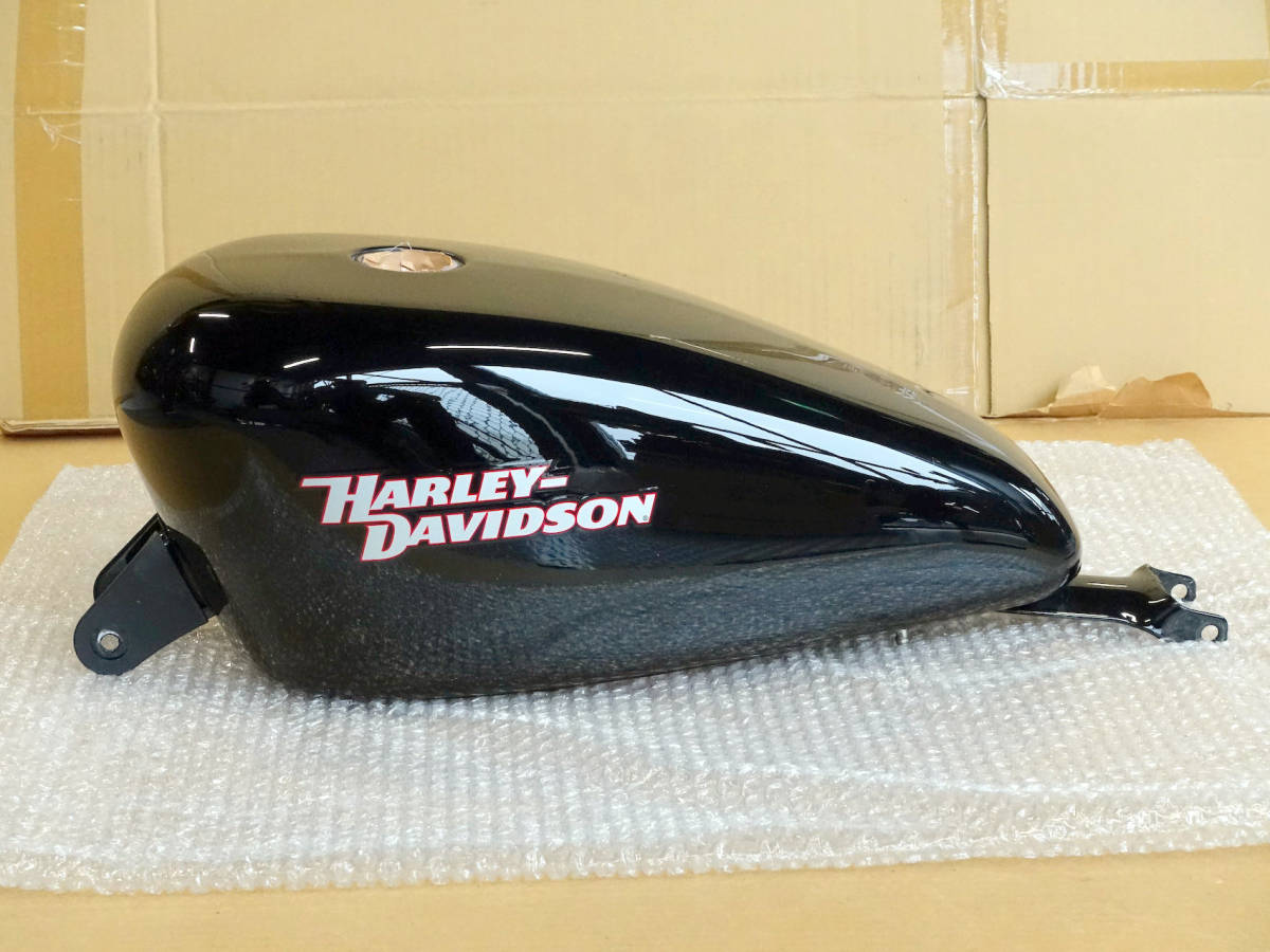 Harley Davidson 黒 タンク・スポーツタンク 値段交渉致します 【公式