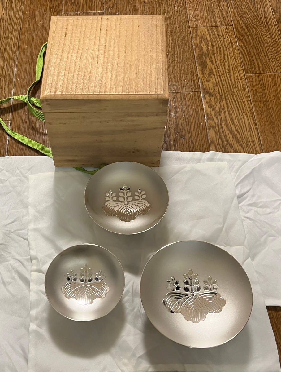 純銀製】永年勤続者表彰記念純銀盃（防衛大臣）純銀杯 Sv999 67g！木箱