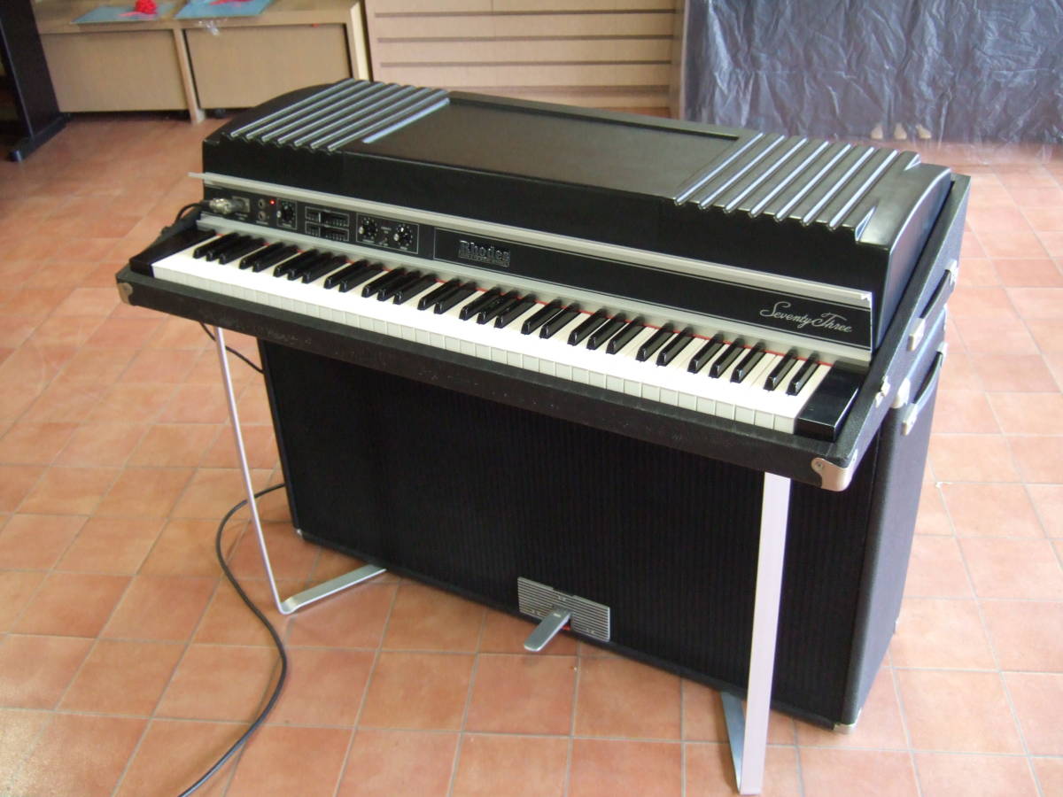 引取限定FENDER Rhodes MARK 1 STAGE PIANO 73 鍵盤 ローズ・ピアノ