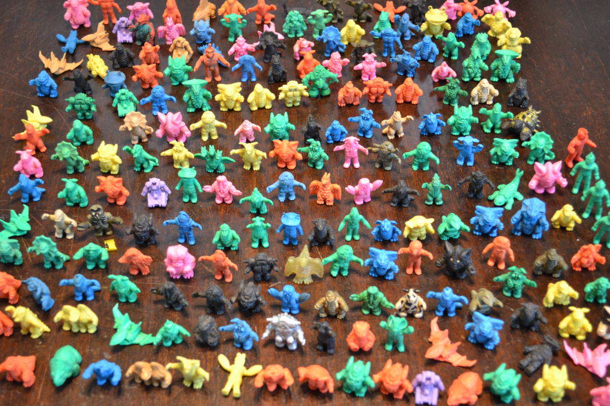 ウルトラ怪獣消しゴム 大量 当時物 ポピー 希少 昭和レトロ 怪獣