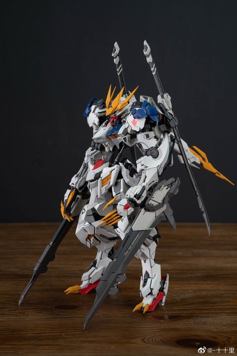 国内即出荷！ 海外製 1/100 ガンダムバルバトスルプスレクス 改造