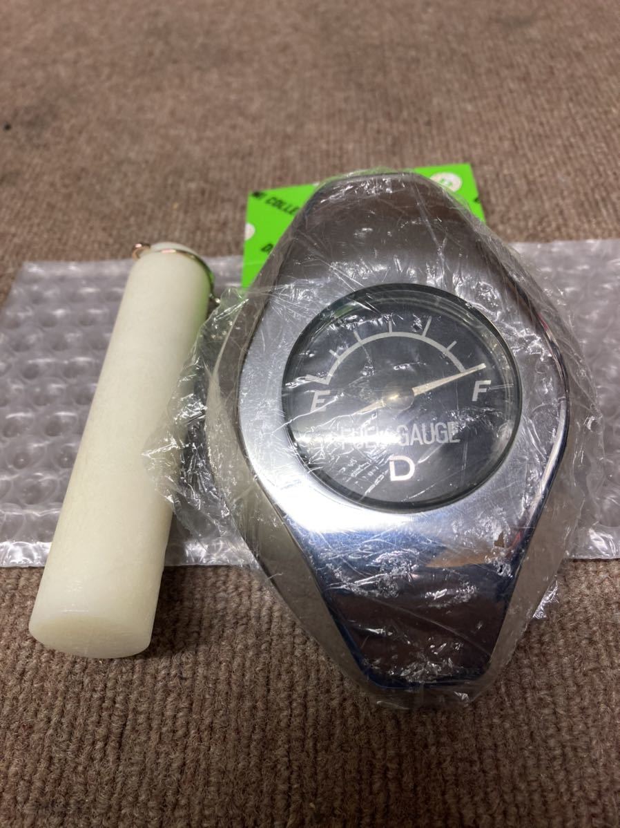 ゲージ付 タンクキャップ Z1 Z2 白 / 朝日電装 タイプ 燃料計付 タンク