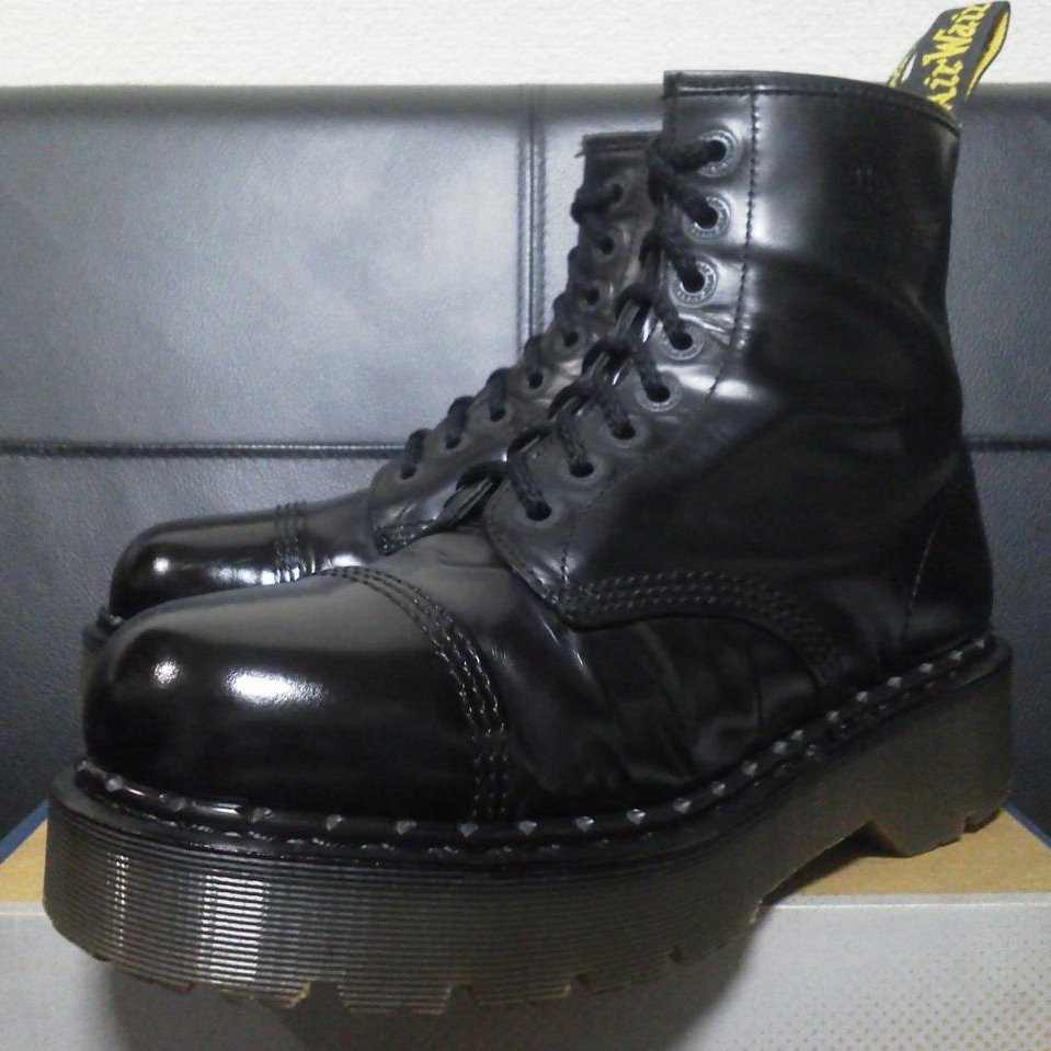 ドクターマーチン クレイジーボム UK8 氷室京介 甲本ヒロト HYDE