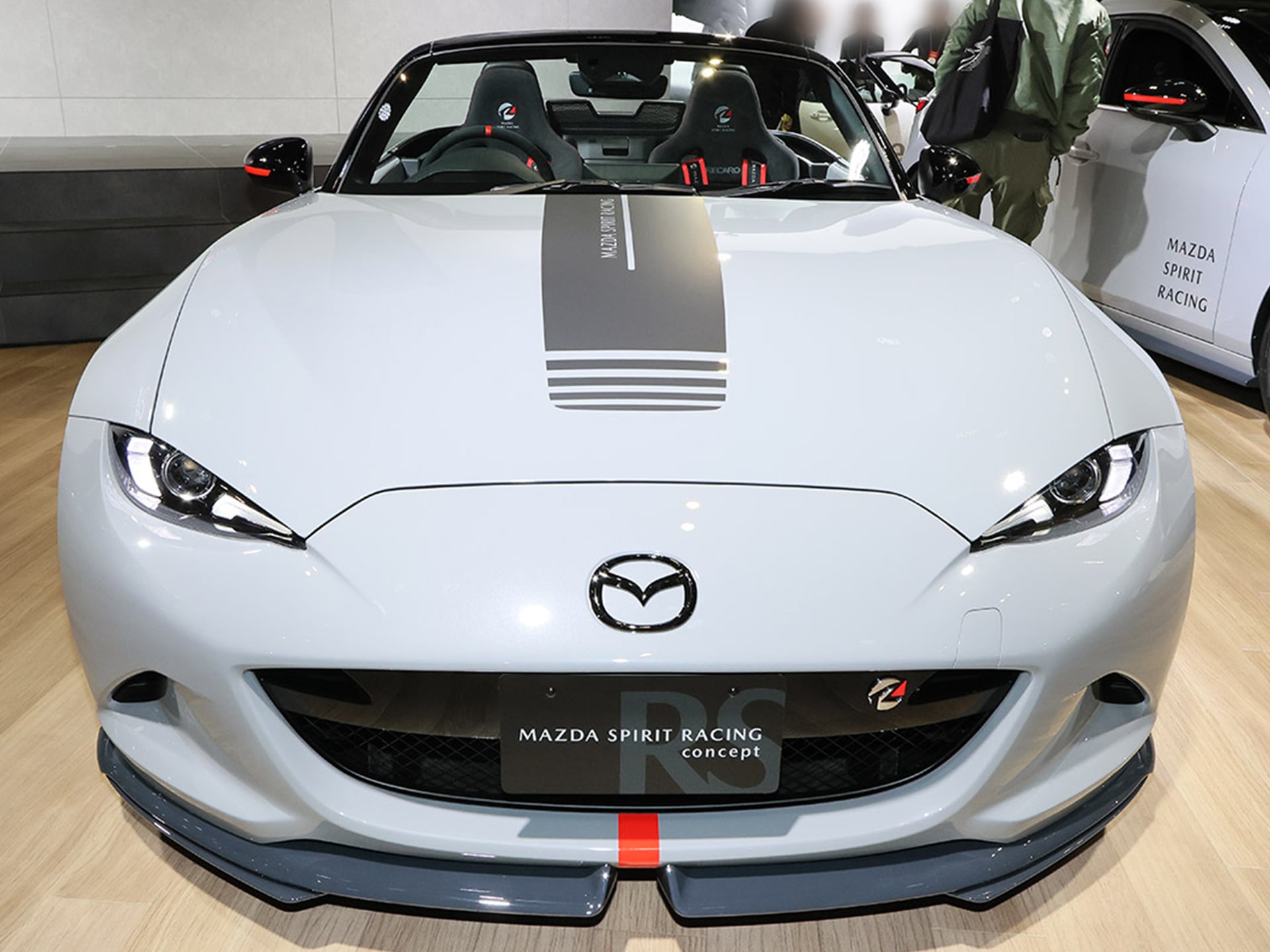 ついにロードスターの2Lエンジン仕様が出る!?【東京オートサロン2024