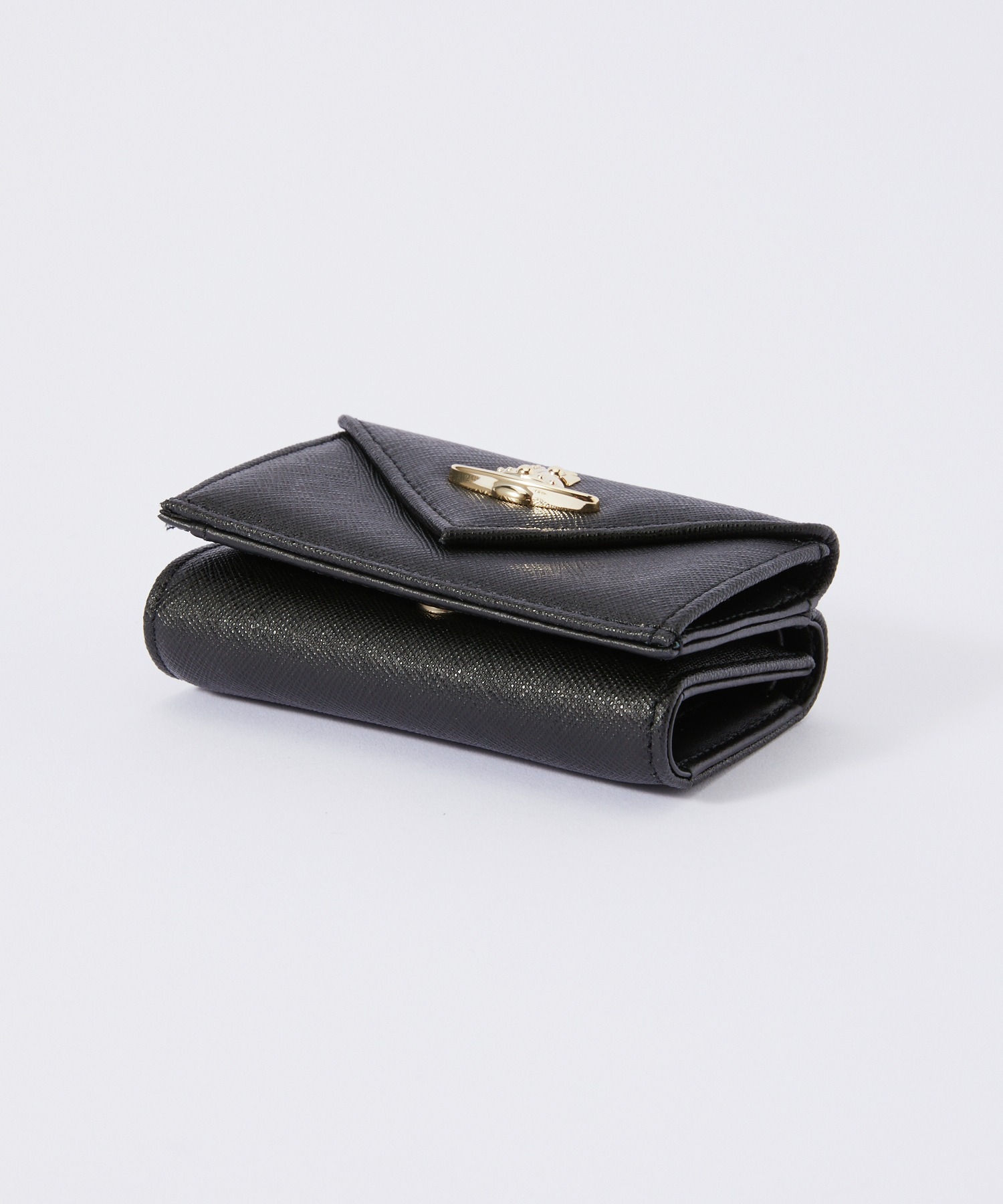 ヴィヴィアンウェストウッド Vivienne Westwood 51150009 L001N 三