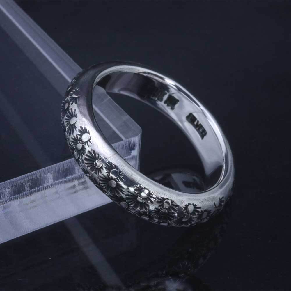 指輪 メンズ 甲丸 小花 鎚目 槌目 リング 5mm幅 シルバー シンプル