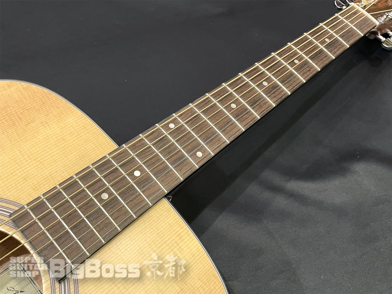 弦新品】Adagio DA-1 アコースティックギター/背負えるバック付き 弦