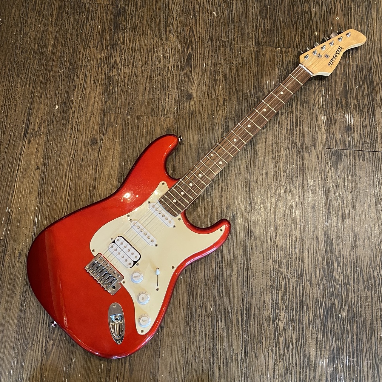 FERNANDES LE-1Z SSH 2000s Electric Guitar （中古/送料無料）【楽器